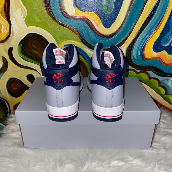⛹️‍♂️🏀🗑Authentic Brand New NIKE AIRFORCE1 High Top - Picture 2 of 6